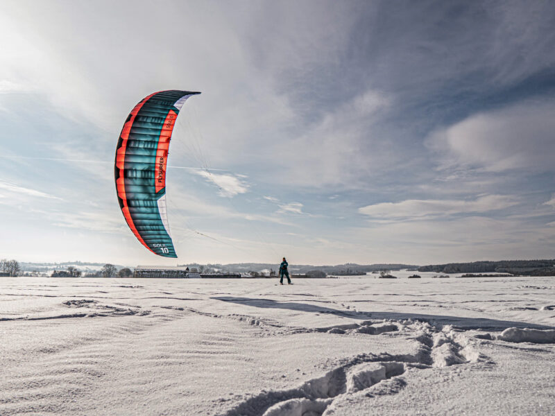 Mit dem Snowkite Freiheit erleben